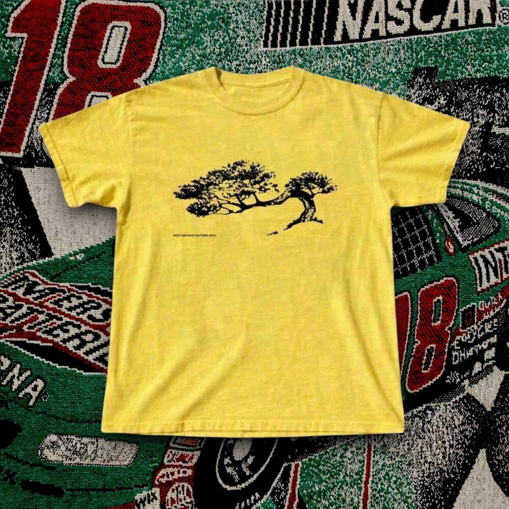 Port Aransas Tree Graphic Tee Daisy Yellow Unisex Shirt